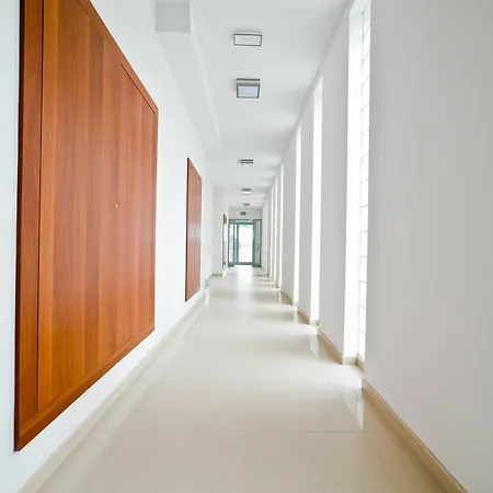 E-apartamenty Mtp Apartman *
